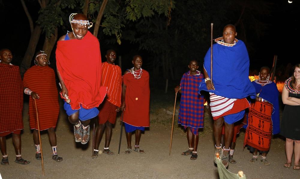 Amboseli Serena Safari Lodge Bagian luar foto