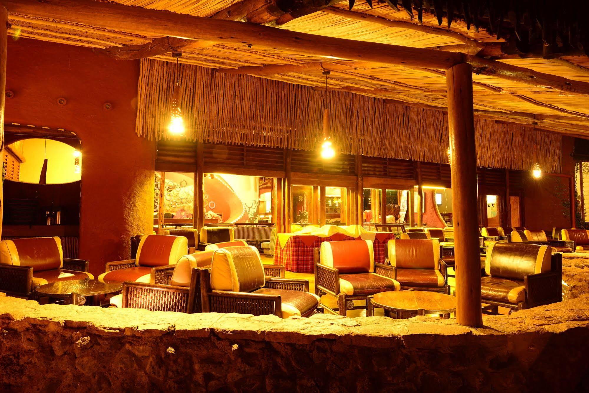 Amboseli Serena Safari Lodge Bagian luar foto
