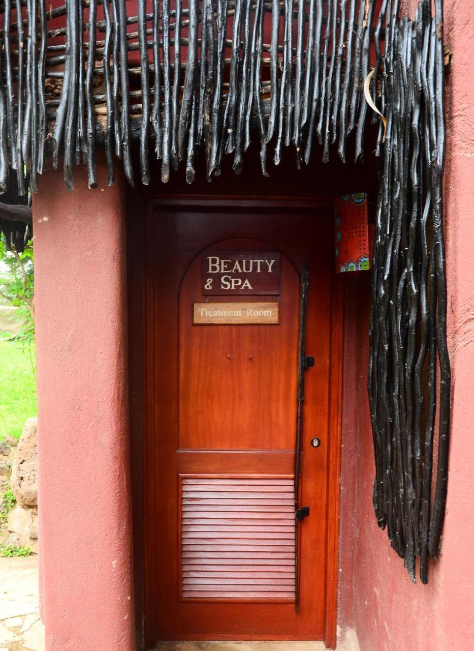 Amboseli Serena Safari Lodge Bagian luar foto
